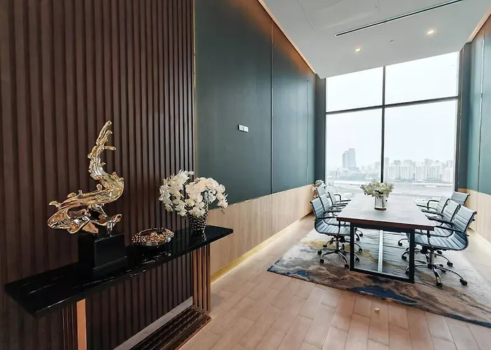 Panoramic Duplex Rama 9 Modern Infinity Pool & Gym 公寓 曼谷